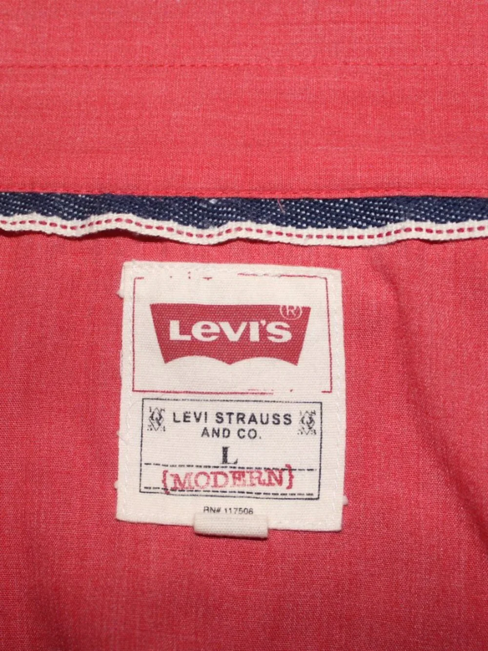 Levi Strauss Mens L red long sleeve shirt 